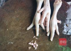 豉油王鸡脚的做法图解1