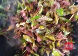 香椿炒鸡蛋的做法图解4