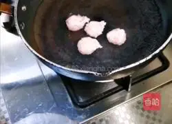 Winter Melon Meatball Soup Recipe Illustration 7