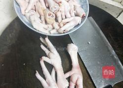柠香酸辣鸡爪的做法图解1