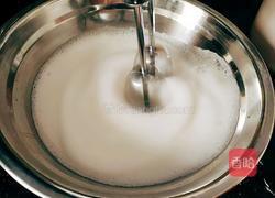 芒果猕猴桃生日蛋糕的做法图解10