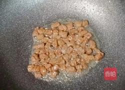 芹菜丁炒牛肉的做法图解12