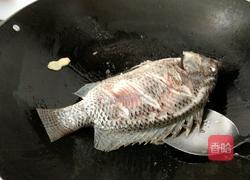 喝汤必喝的♥鲫鱼豆腐汤的做法图解4