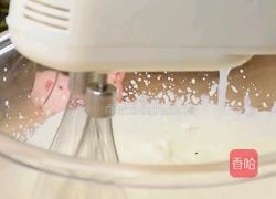 4步就能搞定的奥利奥冰淇淋好吃到上瘾的做法图解2