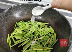 蒜苔炒鸡蛋的做法图解9