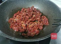 小麦芹炒牛肉的做法图解6