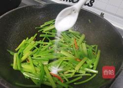 小麦芹炒牛肉的做法图解10