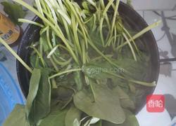 鸡蛋炒菠菜的做法图解1