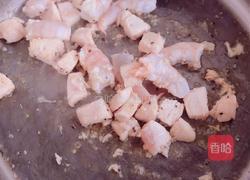 鸡胸肉奶油蘑菇浓汤的做法图解4