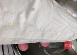 草莓奶油杯子蛋糕的做法图解10