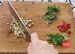 外脆里软秒杀路边摊❣️焦香小土豆的做法图解3