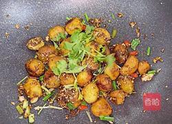 外脆里软秒杀路边摊❣️焦香小土豆的做法图解8