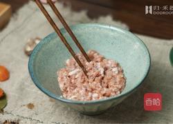 黄金锅巴不用愁,珐琅锅版『肉饼咸蛋煲仔饭』,胃口大开!的做法图解1