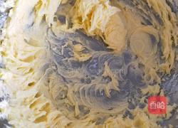 杏仁曲奇饼干的做法图解3