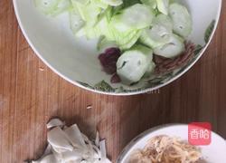 丝瓜虾皮的做法图解1