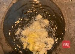 酱肉炒蒜苗的做法图解2