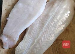 蒜烤龙利鱼(巴沙鱼)的做法图解1