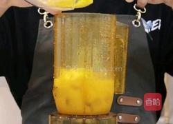 喜茶同款｜莓莓芒果甘露的做法图解2