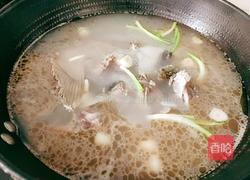 白萝卜鱼头汤的做法图解10
