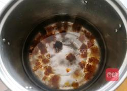 桃胶炖木瓜奶的做法图解3