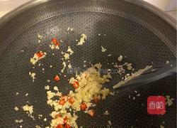 橄榄油蒜蓉虾仁的做法图解4