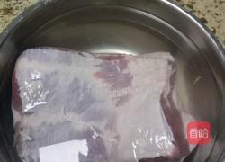 红薯粉蒸肉的做法图解1