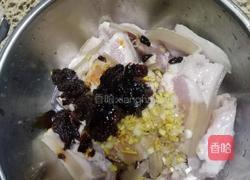 红薯粉蒸肉的做法图解5