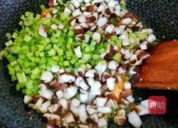 西芹虾仁蛋炒饭的做法图解5