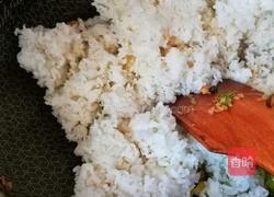 西芹虾仁蛋炒饭的做法图解7