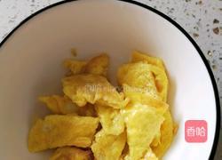 虾仁火腿蛋炒饭的做法图解5