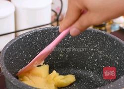 让吃货们沦陷的草莓曲奇泡芙超详细教程的做法图解4