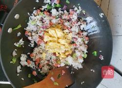 普普通通蛋炒饭的做法图解5