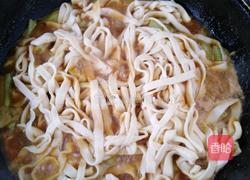 红烧肉豆角闷面的做法图解7