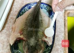 清蒸鲈鱼的做法图解3