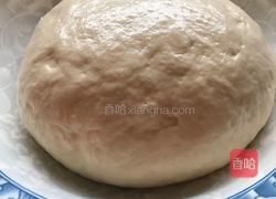 虾仁培根菠萝披萨的做法图解3