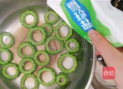 苦瓜酿土豆泥的做法图解3