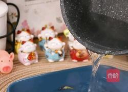 超高颜值的星空鲜奶冻4步就能简单搞定的做法图解2