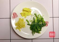 葱爆虾仁的做法图解5