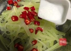 凉拌莴笋的做法图解9