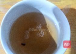 自制简单奶茶的做法图解1