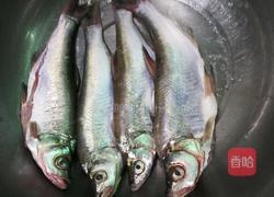 豆鼓刁子鱼的做法图解1