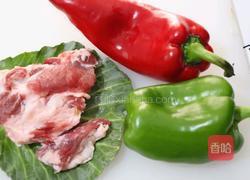 最好吃的菠萝咕咾肉的做法的做法图解2