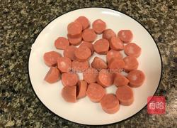 孜然香肠小土豆的做法图解2