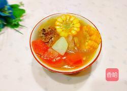 玉米胡萝卜鸡汤的做法图解1