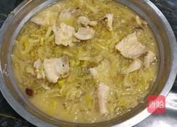 酸菜炖五花肉粉条的做法图解11