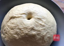 披萨饼皮的做法图解2