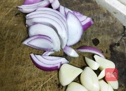 洋葱炒白贝的做法图解4