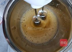 老少皆宜外皮酥脆的蜂蜜脆皮蛋糕的做法图解4