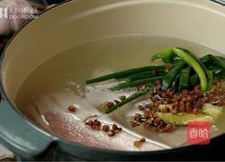 归禾小食堂|秘制蒜泥白肉,夏日份美味的做法图解1