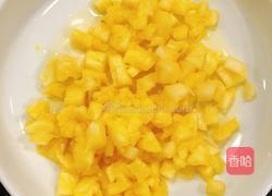 鲜虾菠萝饭的做法图解2